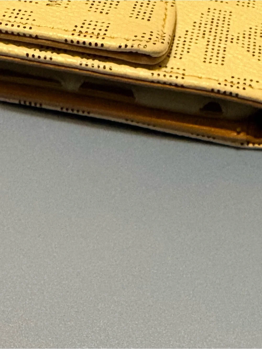 Michael Kors Beige Gold-Accent Wristlet phone wallet